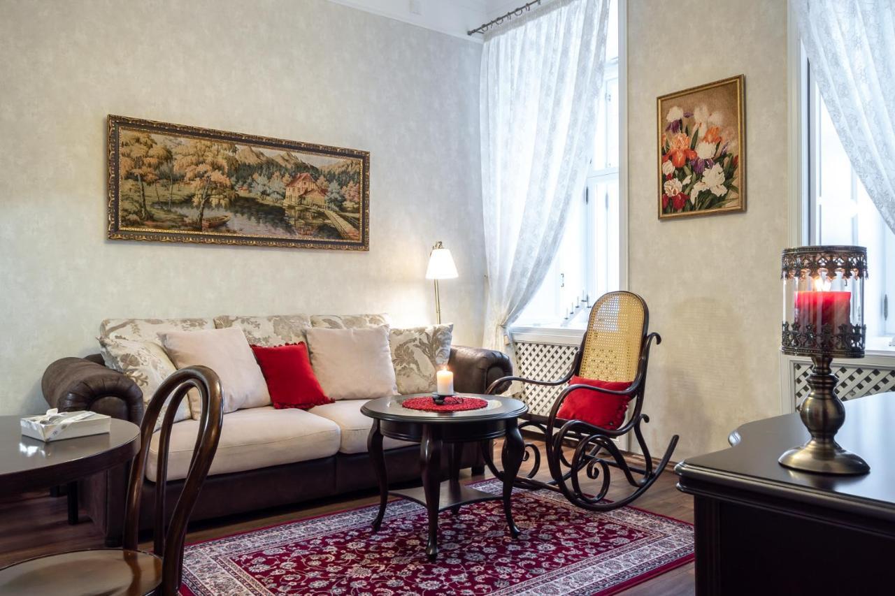 Classic Apartments In Old Town Talin Exterior foto
