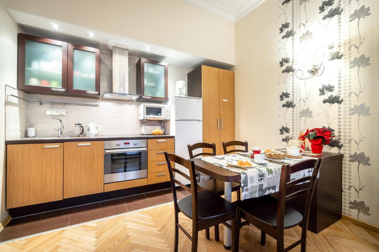 Classic Apartments In Old Town Talin Exterior foto